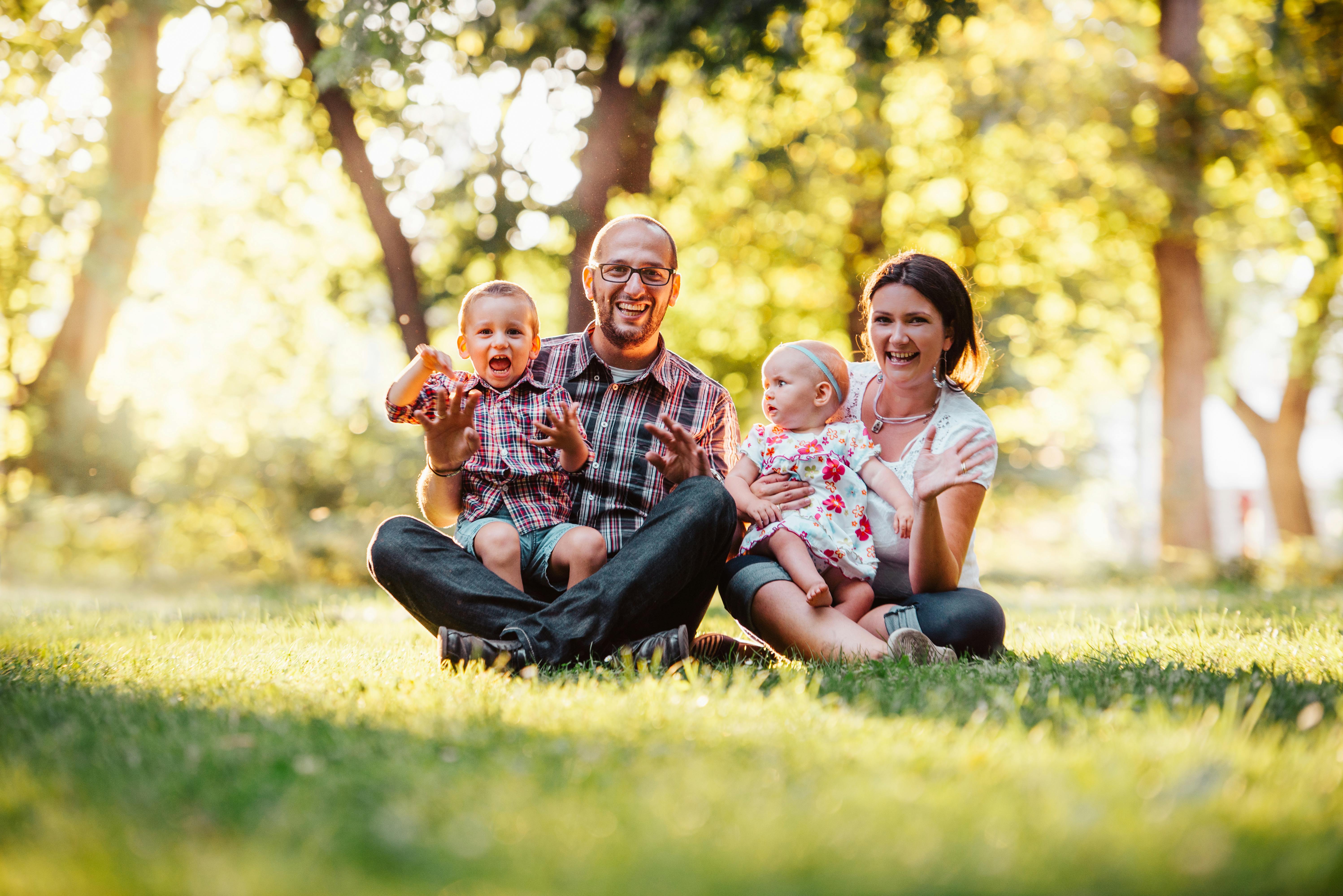 Family Smiling - How do Creditors Decide to Settle?